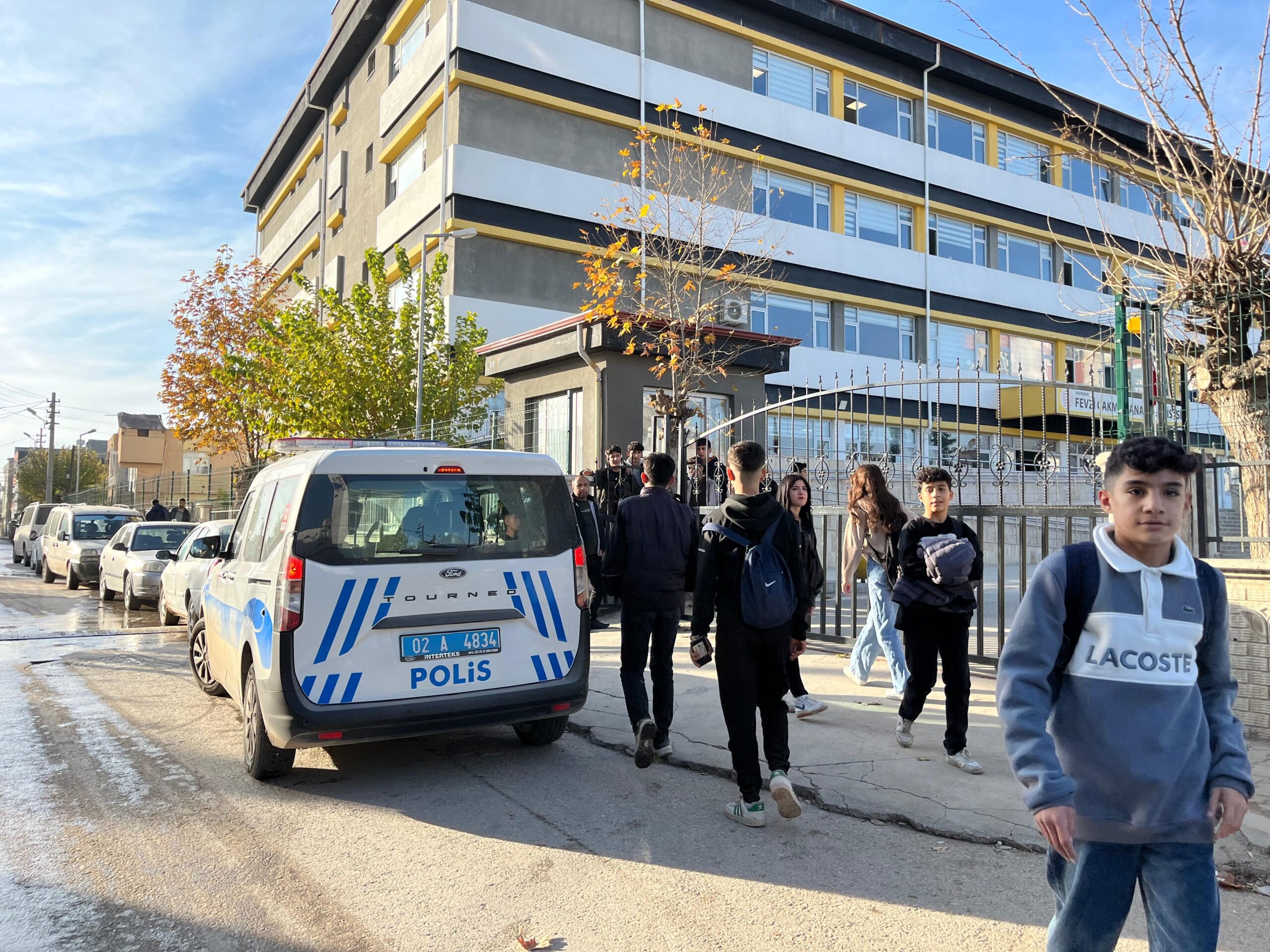 Öğrenciler Arasındaki Kavga Polis Müdahalesiyle Son Buldu Adıyaman merkez Fatih