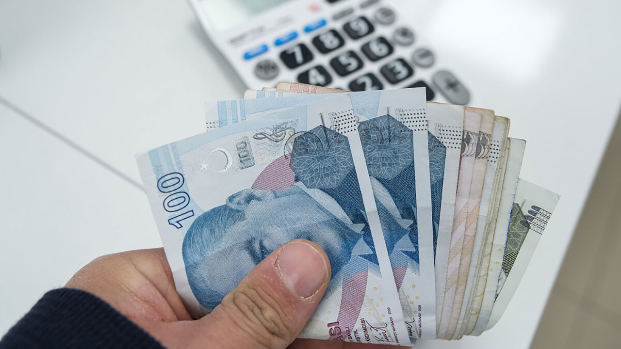 Ogrencilere 250 TL Harclik Destegi ve 5 GB Ucretsiz Mobil