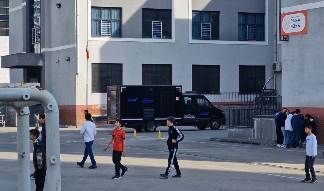 Kayapınar İlçesinde Bir Öğrenci Tarafından Okula Bırakılan Cıva Olayı Bir