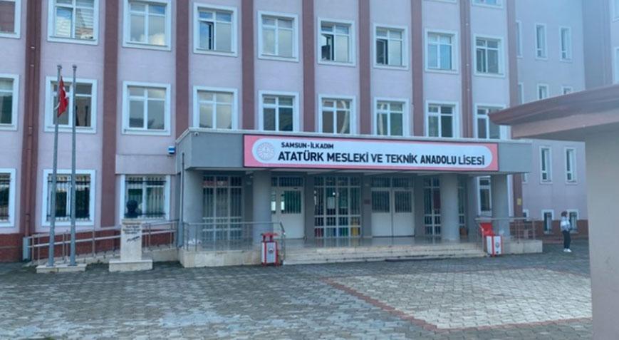 Liseli Öğrenciler Arasında Yaşanan Bıçaklı Kavga Atatürk Mesleki ve Teknik