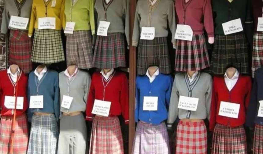 Okul Kıyafetleri Yönetmeliğinde Değişiklik: İşte Yeni Kurallar Belirlenen Okul Kıyafeti