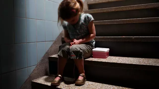Çankaya’da Okulda 17 Erkek Öğrenci, Kız Öğrenciyi Zorla Tuvalette İstismar