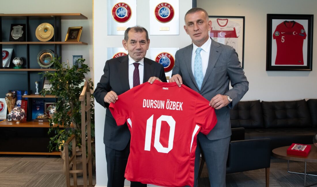 Özbek’in Hacıosmanoğlu’na Teklifine Benzersiz Yanıt Galatasaray Kulübü Başkanı Dursun Özbek, TFF Başkanı İbrahim Hacıosmanoğlu’nun TRT