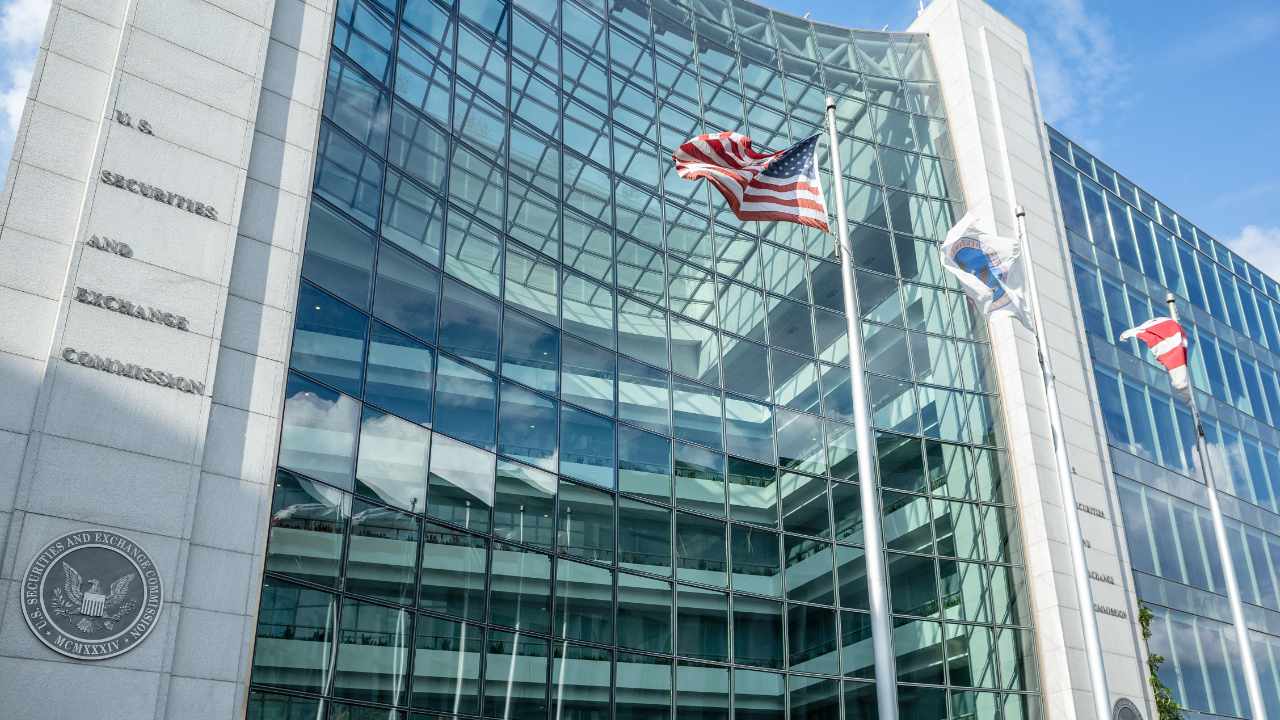 kripto Para Piyasasında Önemli Gelişme: Ripple Yöneticileri SEC Liderlik Değişikliklerini