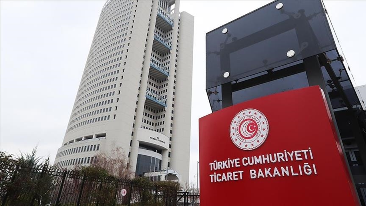Ticaret Bakanligi Yerli Cam Ureticisini Koruma Tedbiri Aldi