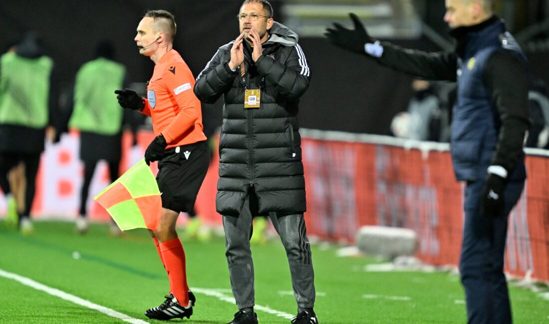 Beşiktaş Teknik Sorumlusu Serdar Topraktepe, gelecek maçlar hakkında konuştu. Twente