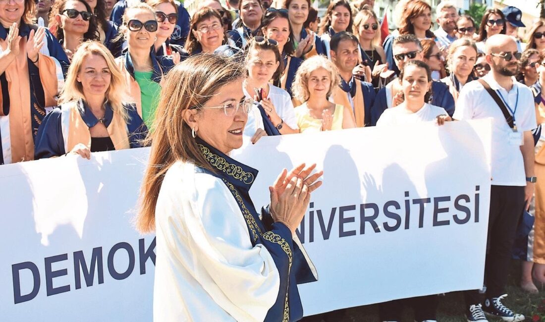 İzmir Demokrasi Üniversitesi’nin Kurucu Rektörü Prof. Dr. Bedriye Tunçsiper, kuruluş