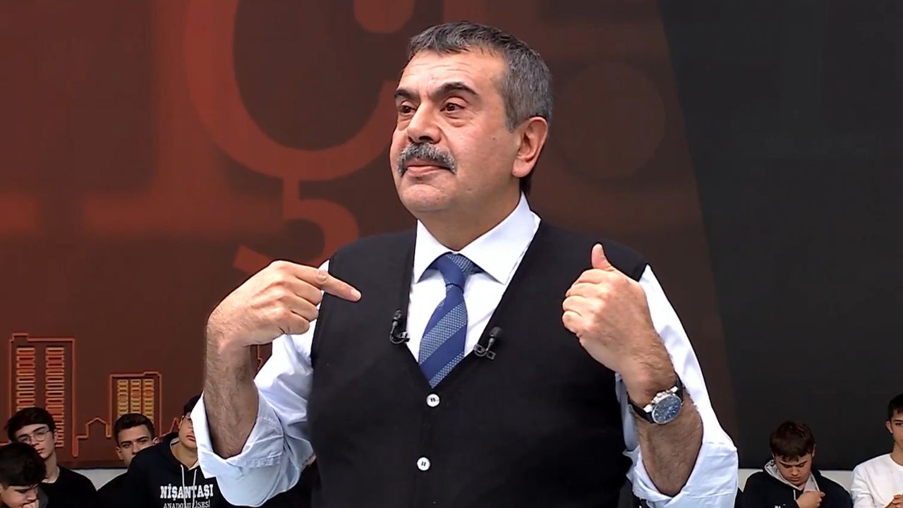 Torpil Yapacak Gucum Yok Mulakat Sureci ve Elestirilere Tepki