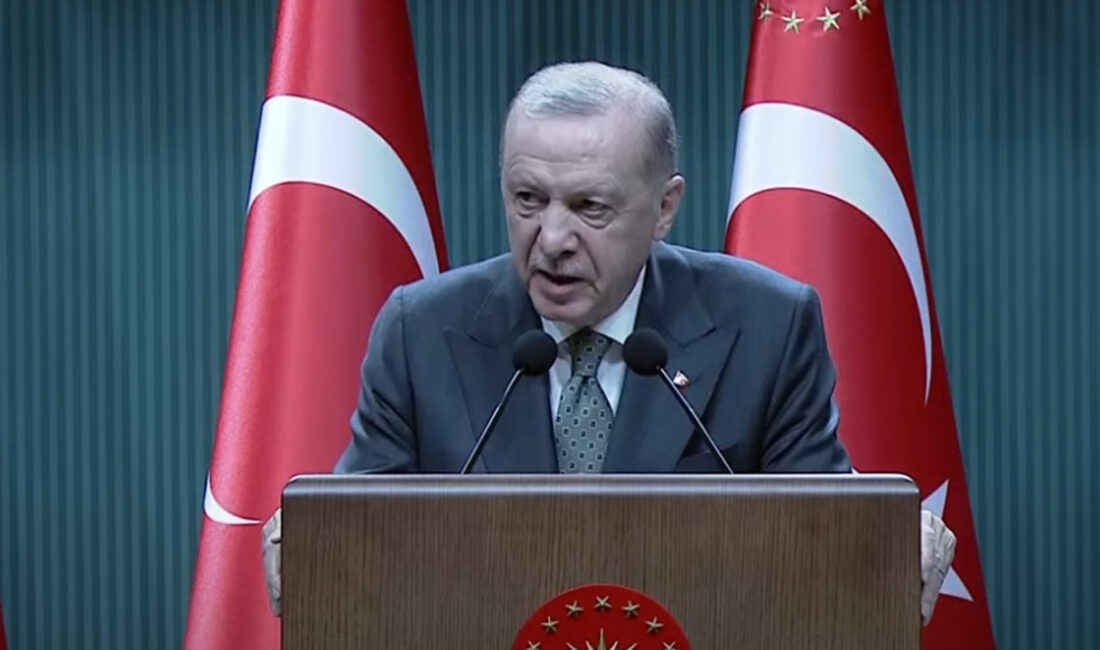Cumhurbaşkanlığı Kabinesi Toplandı: 25 Bin Öğretmen Ataması Yapılacak ​​Cumhurbaşkanı Erdoğan
