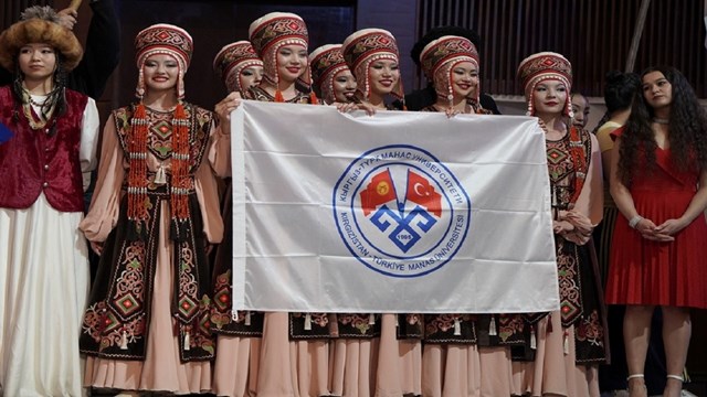 Kırgızistan’da düzenlenen Ala Too Baharı Kültür ve Sanat Festivali, üniversite