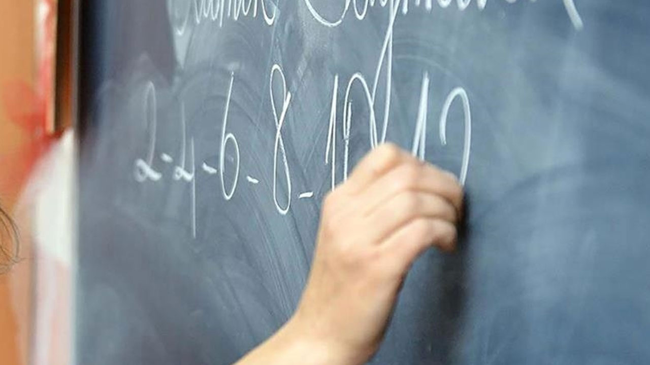 MEB’den Atama Bekleyen Öğretmenlere Müjdeli Haber: 15 Bin Sözleşmeli Öğretmen