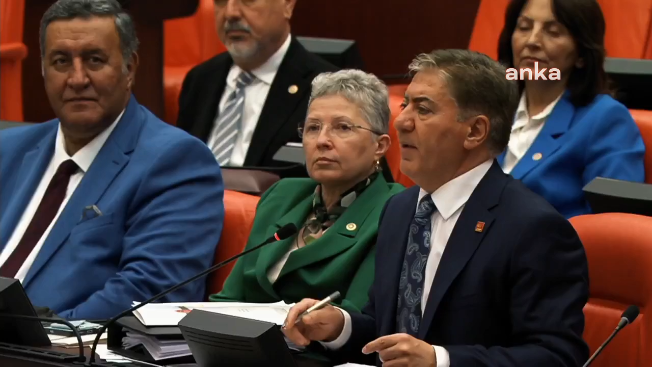 Merkez Bankasinin Para Babalarina Akmis Olan 700 Milyarlik Zarari