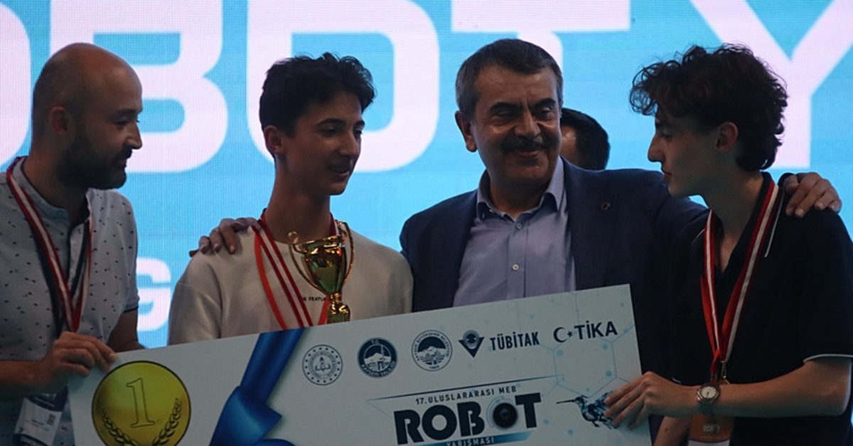‘Egitim Surecleri Beceri Temelli Olmali
