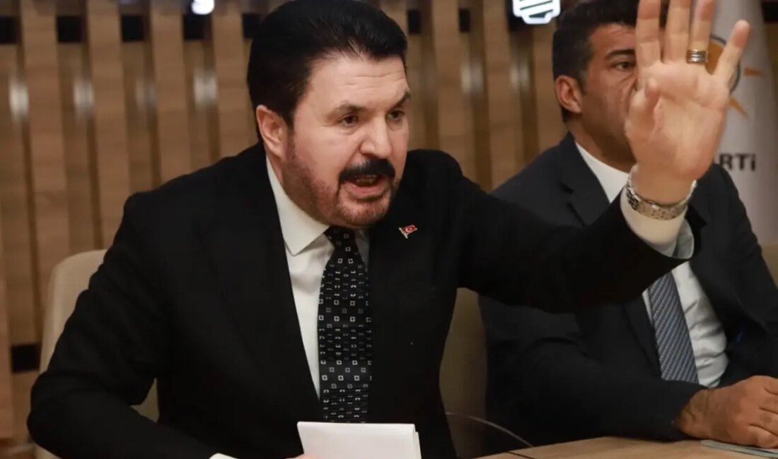 Savcı Sayan’dan Şok İddialar: Kim Bu Gizemli Siyasetçi?Haberin BaşlıklarıSavcı Sayan’dan
