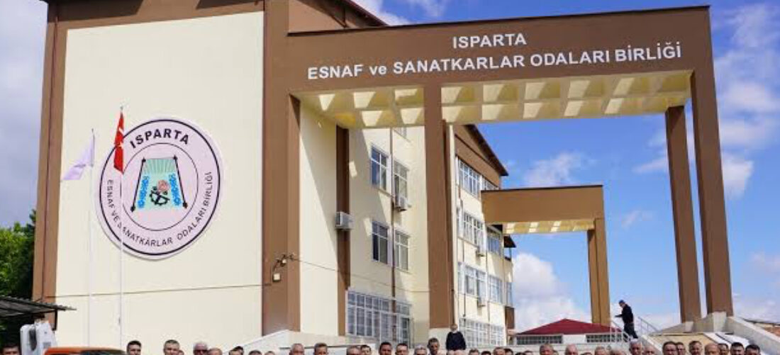 Alişan Özdemir, Isparta Esnaf Odası’nın Yönetimini Sert Sözlerle Eleştirdi Isparta