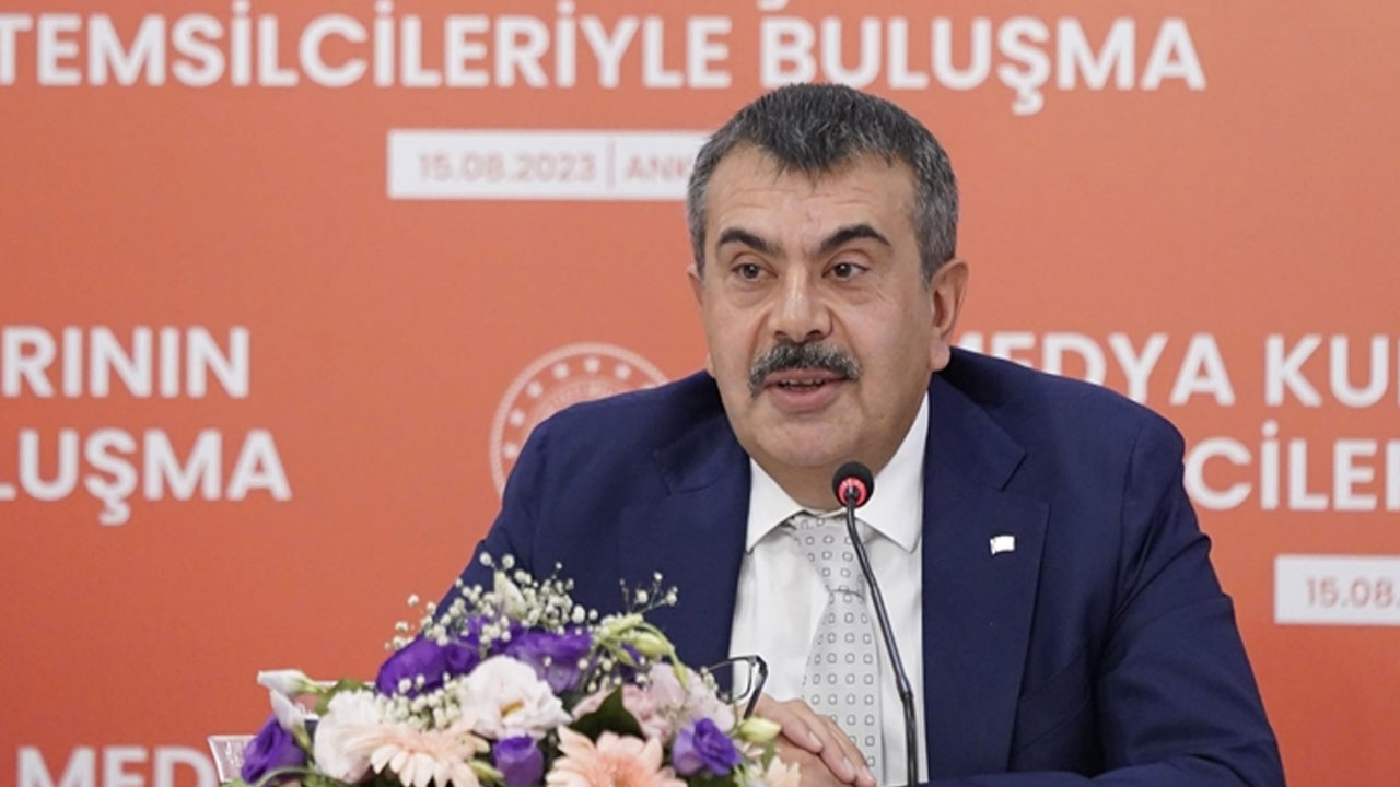 Yusuf Tekin 'Okula gerek yok' mu dedi? O iddialara açıklama geldi