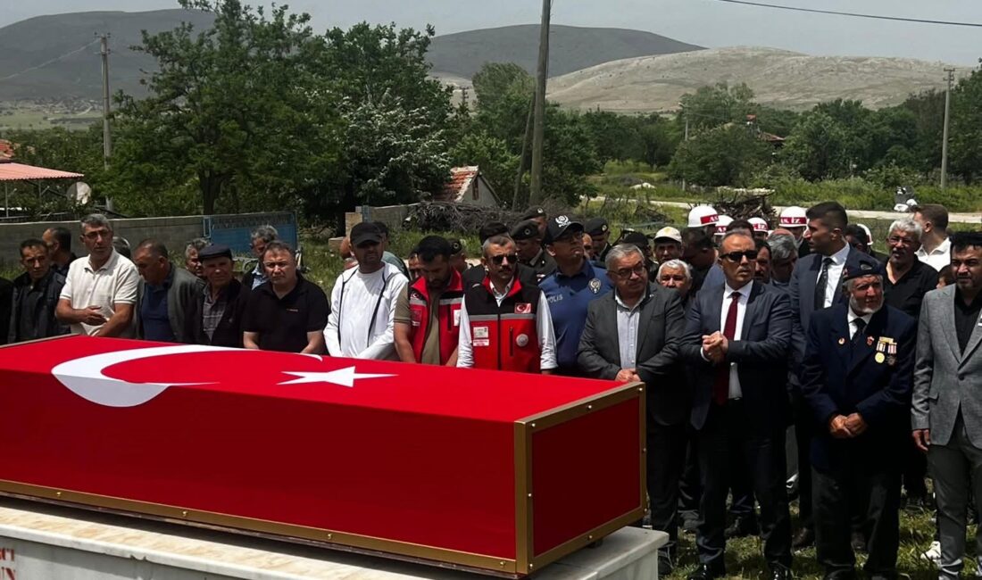 Kıbrıs Gazisi Mustafa Sarıtaş’ın Vefatı: Askeri Tören ile UğurlandıHaberin BaşlıklarıKıbrıs