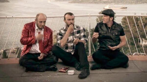 Leyla ile Mecnun ve Sürgünler