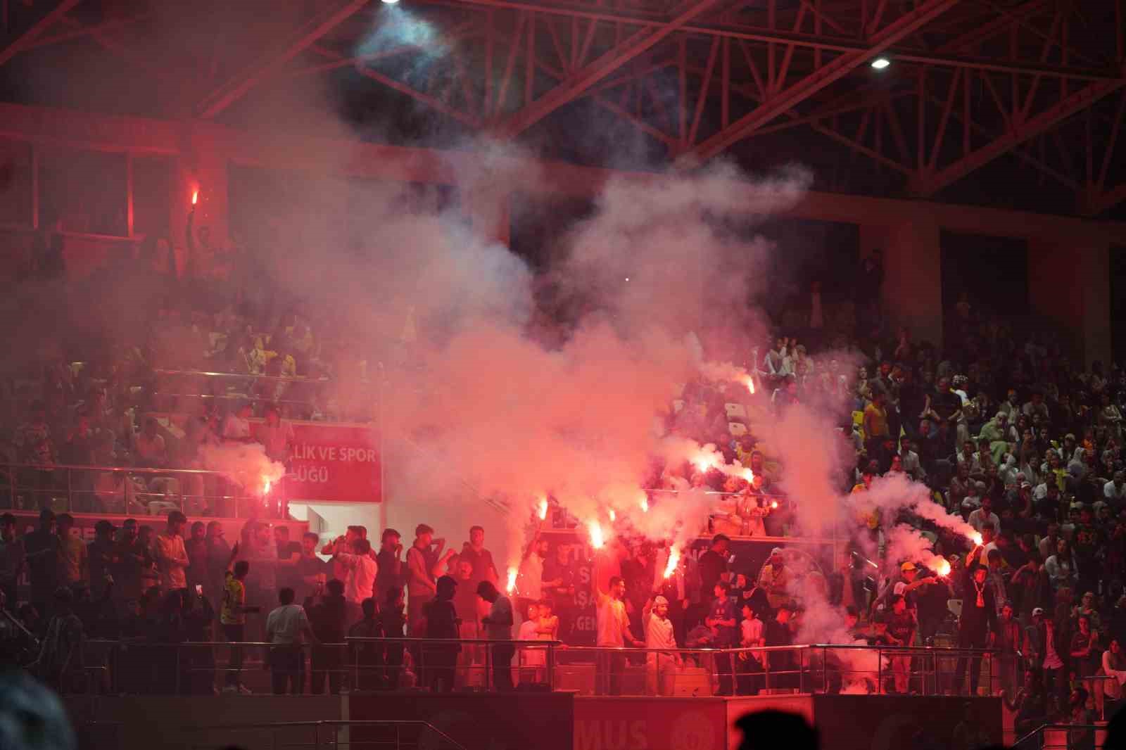 1748313107 Musspor Sampiyonlugunu Heyecanla Kutladi