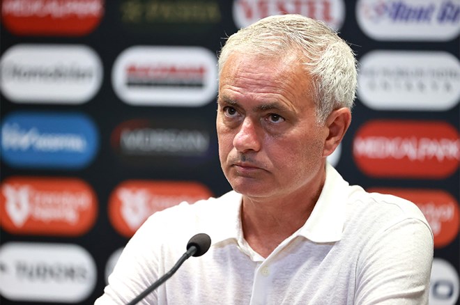 Fenerbahçe ve Mourinho Üzerine Yorumlar