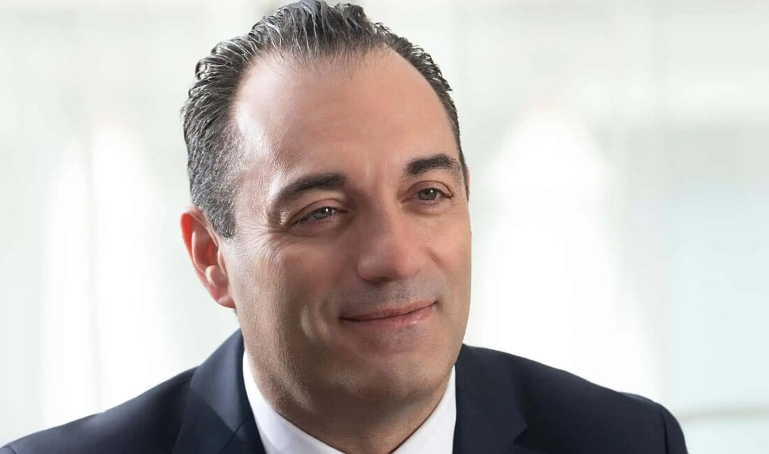 Stellantis’in Yeni CEO’su Antonio Filosa Oldu Stellantis CEO’su Carlos Tavares,