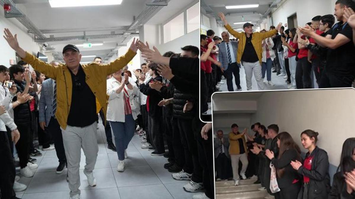45 Yilin Ardindan Gozyaslariyla Ve Alkislarla Veda Toreni