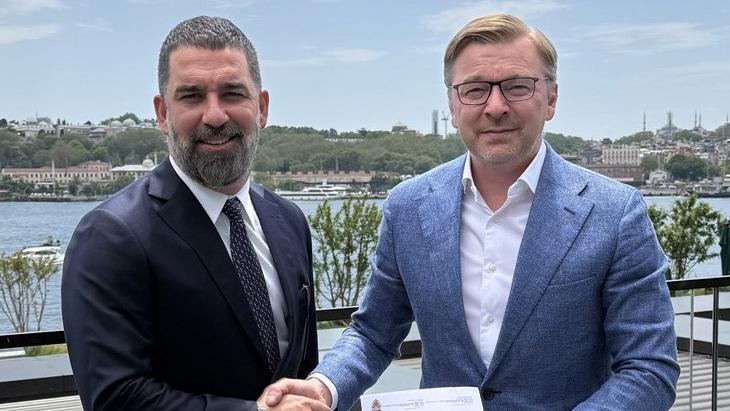 Arda Turan, Shakhtar Donetsk’in Yeni Teknik Direktörü OlduHaberin BaşlıklarıArda Turan,