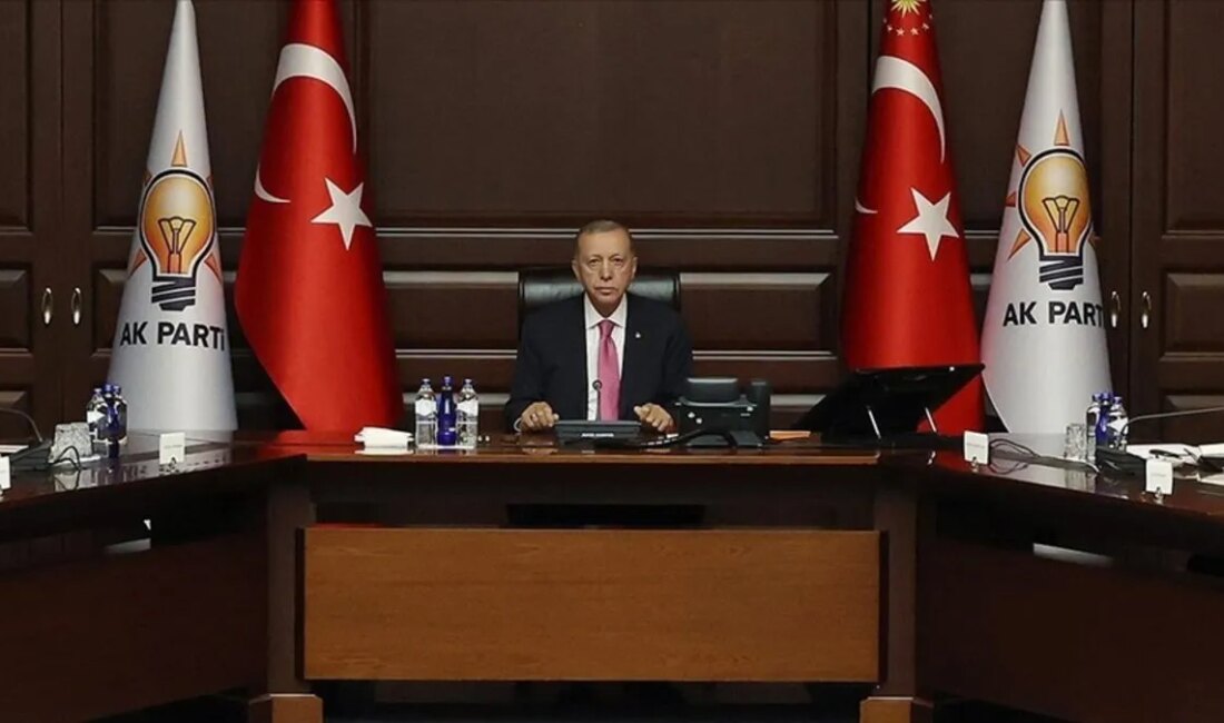 Yeni Anayasa Tartışmaları ve Meclis Yönetimi Üzerine Kritik ToplantıHaberin BaşlıklarıYeni