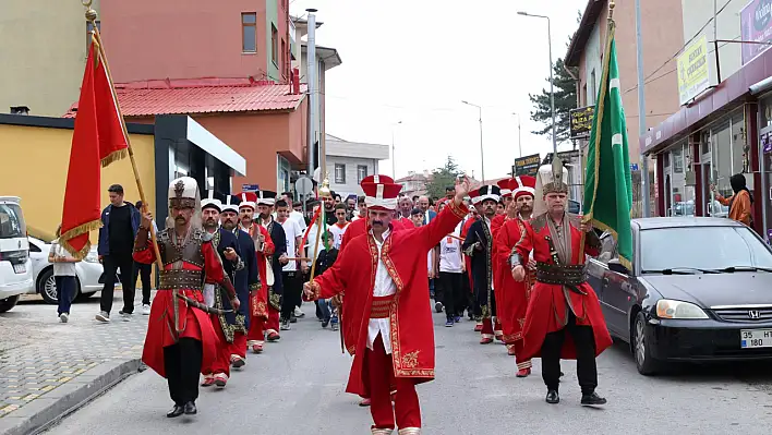 Bünyan Basketbol Takımı Coşkulu Karşılama