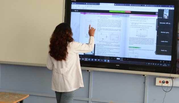 Eğitim-Bir-Sen’den Proje Okullarında Öğretmen Seçimi Hakkında AçıklamaHaberin BaşlıklarıEğitim-Bir-Sen’den Proje Okullarında