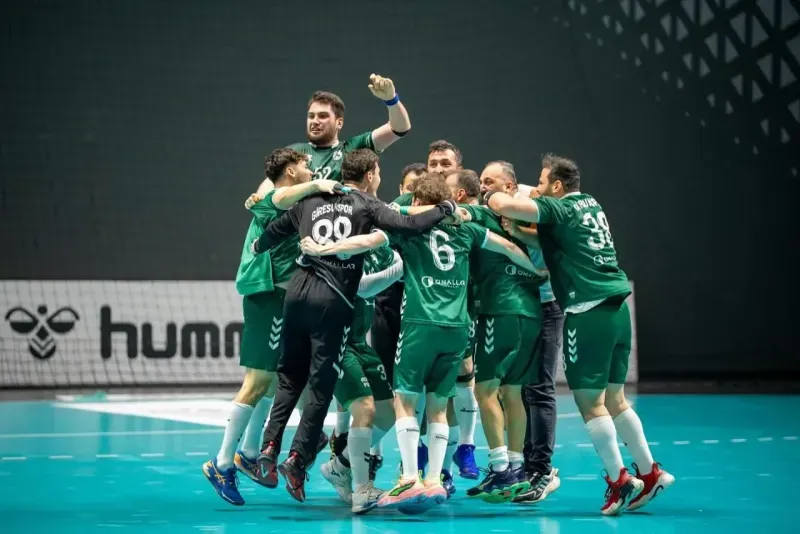 Giresunspor Hentbol, Üçlü Averajla Süper Lig'den Düştü! Giresunspor Hentbol Maçından Bir Görüntü