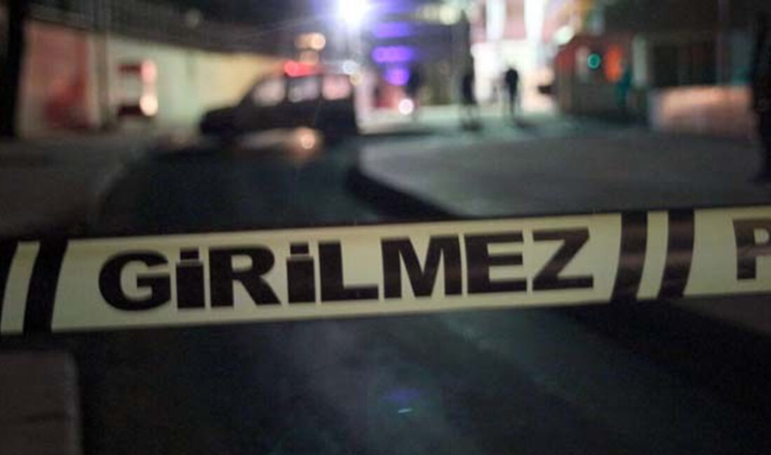 Adana’da Eski Sevgilisiyle Görüşemeyen Kadın İntihar Girişiminde BulunduHaberin BaşlıklarıAdana’da Eski