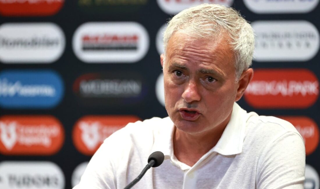 Jose Mourinho: Fenerbahçe’deki Geleceğim ve Takım Motivasyonu Üzerine AçıklamalarHaberin BaşlıklarıJose