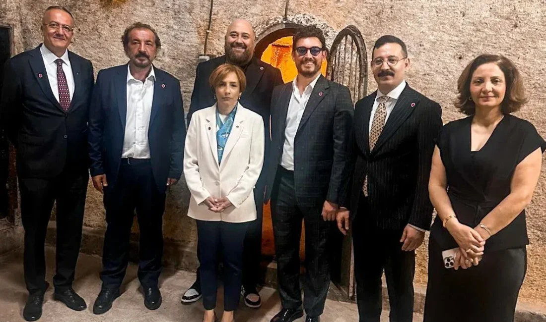 Ünlü Şefler Kapadokya’da Yerel Lezzetleri TanıttıHaberin BaşlıklarıÜnlü Şefler Kapadokya’da Yerel