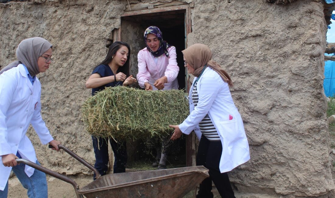 Bacım Sultan Yurdu Öğrencileri, MasterChef Ayşe Ekiz ile Doğa Gezisi