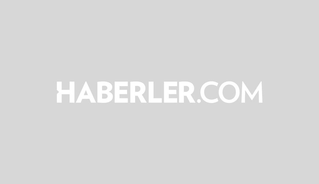 Öğrencilerden Hasta Öğretmenlerine Duygu Dolu VedaHaberin BaşlıklarıÖğrencilerden Hasta Öğretmenlerine Duygu