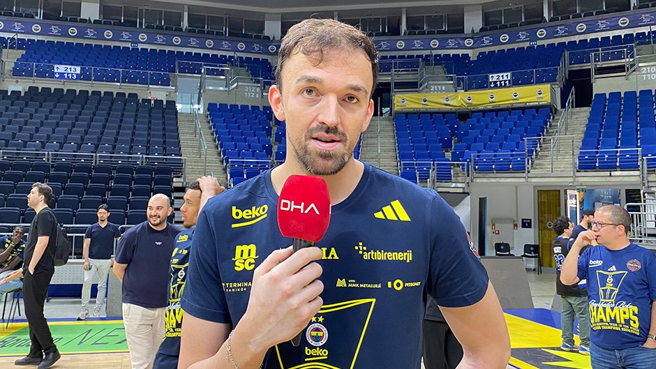 Fenerbahçe Beko EuroLeague Şampiyonu: Sertaç Şanlı’nın Duygusal AnlarıHaberin BaşlıklarıFenerbahçe Beko