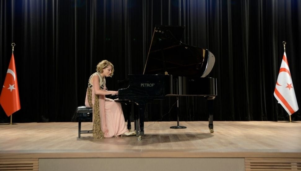 Asya’nın Tatlı Suları: Cumhurbaşkanlığı Himayesindeki KonserHaberin BaşlıklarıAsya’nın Tatlı Suları: Cumhurbaşkanlığı