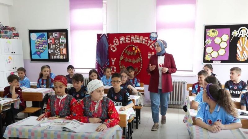 Trabzonlu Öğretmen ve Öğrencilerinden Eğitime Dokunuş!