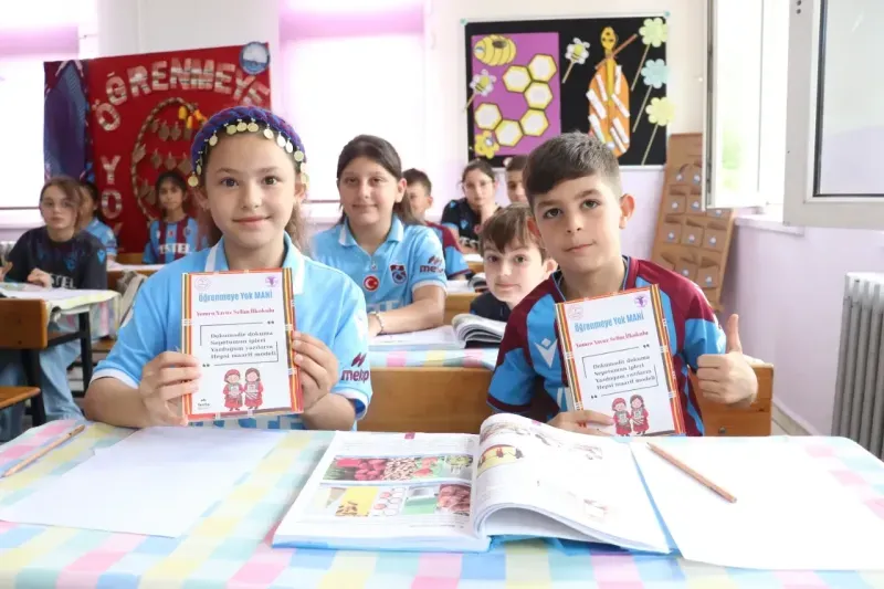 Trabzonlu Öğretmen ve Öğrencilerinden Eğitime Dokunuş!