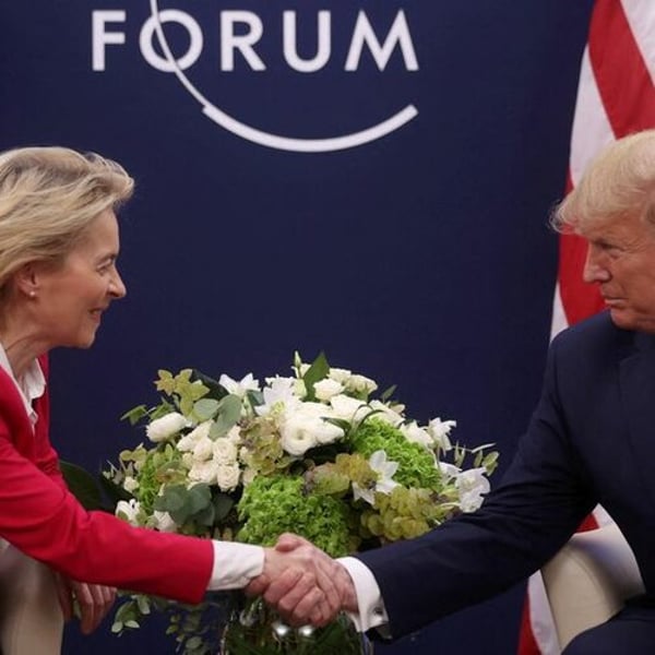 Trump, Avrupa Birliği’nden İthal Mallara Gümrük Vergisini ErtelediHaberin BaşlıklarıTrump, Avrupa