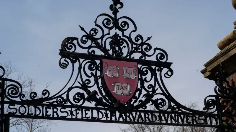 Harvard Üniversitesi’ne Yabancı Öğrenci Kabul Yasağı: Trump Yönetimi’nin KararıHaberin BaşlıklarıHarvard