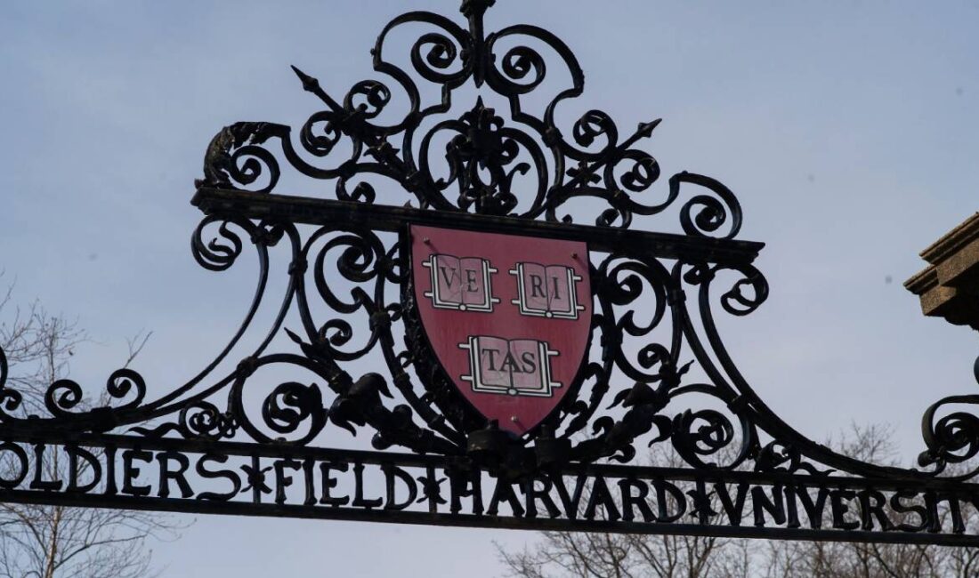 ABD, Harvard Üniversitesi’nin Yabancı Öğrenci Kabulünü DurdurduHaberin BaşlıklarıABD, Harvard Üniversitesi’nin