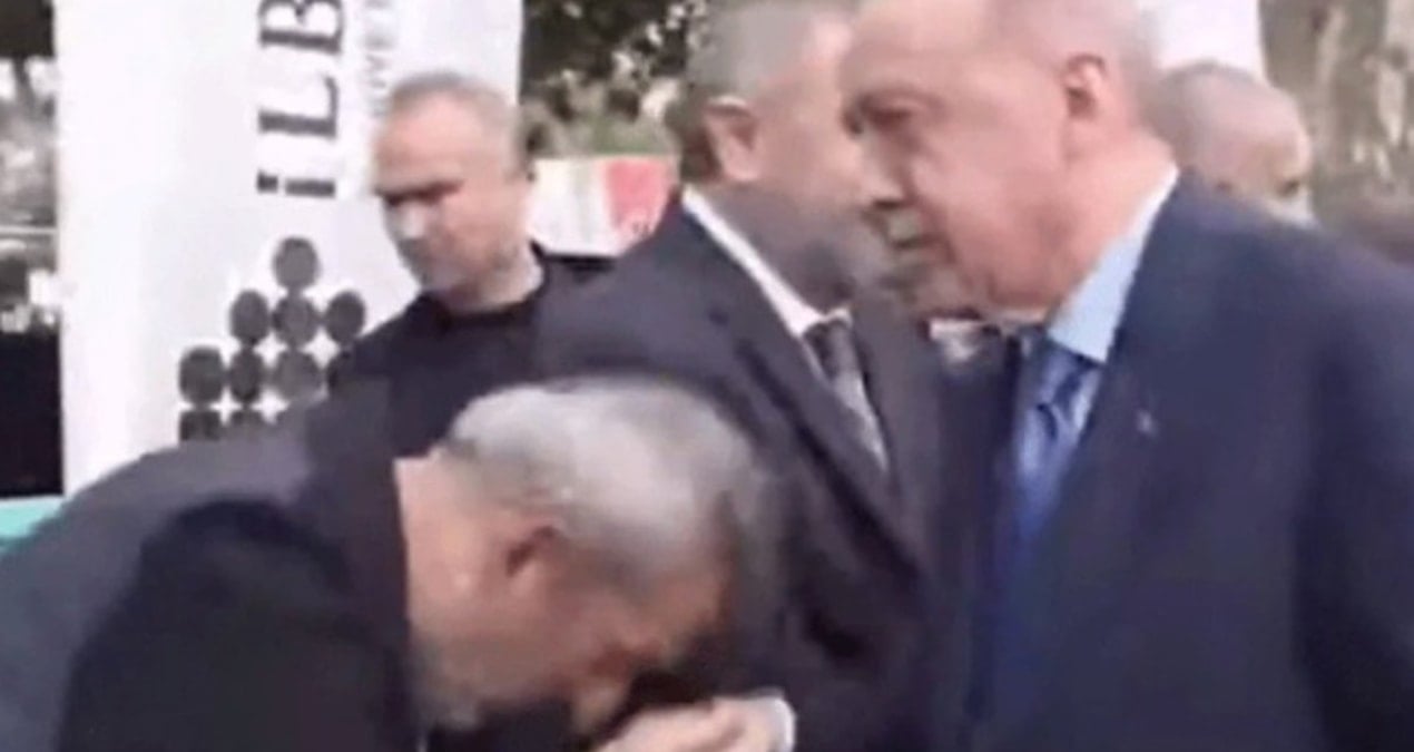 Yavuz Bingolun Erdogana Ellerini Sunmasi Sosyal Medyada Yansimalar Yaratiyor