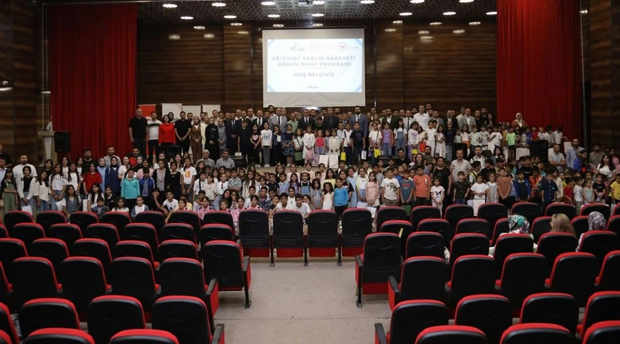 Van’da "Eğitimde Sağlık Hareketi" Projesi ile 1 Milyondan Fazla Öğrenci