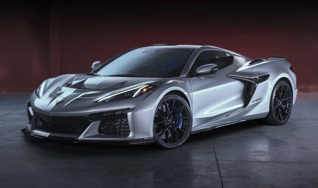 2025 Chevrolet Corvette ZR1X: Performans ve Güçte Yeni Bir Dönem
