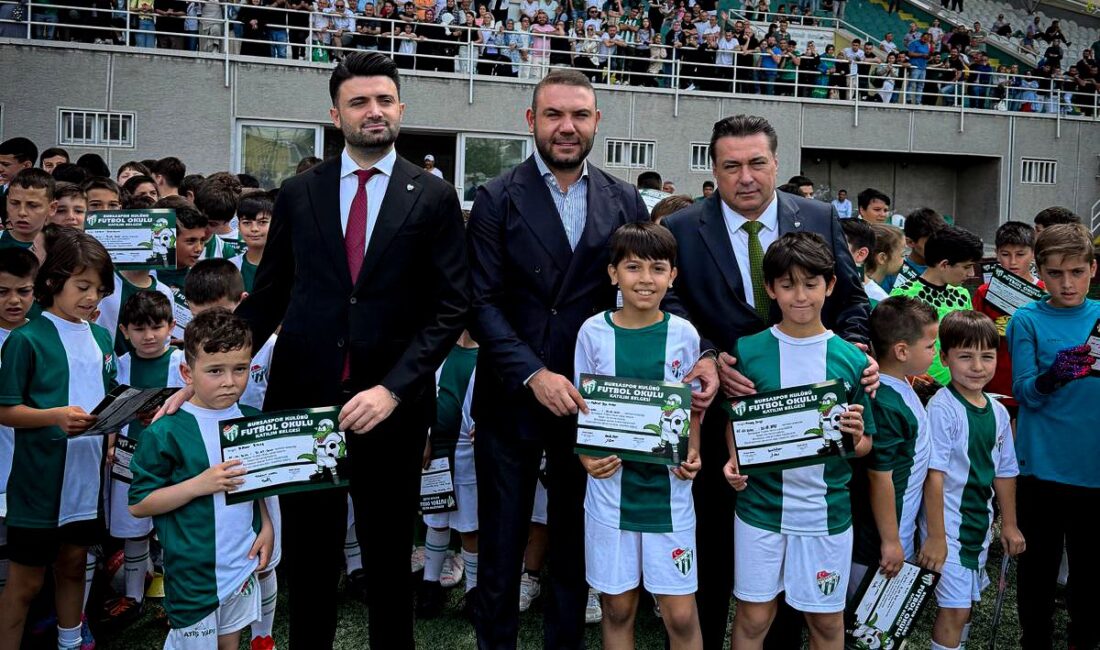 Bursaspor’un Merinos Futbol Okulu Kış Dönemi Sertifika Töreni GerçekleştiHaberin BaşlıklarıBursaspor’un