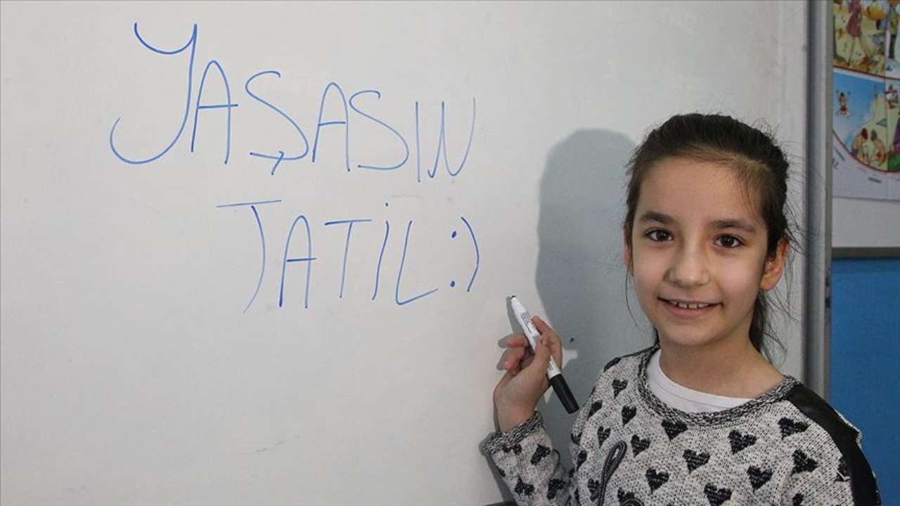 1748808519 Arefe Gunu Okul Acik Mi Siniflar Faaliyette Olacak Mi