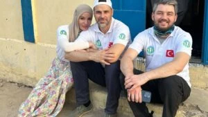 Gamze Özçelik ve Reshad Strik Evlilik Yılı Dönümü