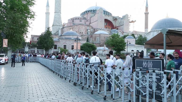 Ayasofya’da bayram namazı